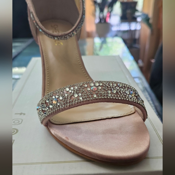 Shesole Rhinestone-Embellished Heels - Picture 3 of 5